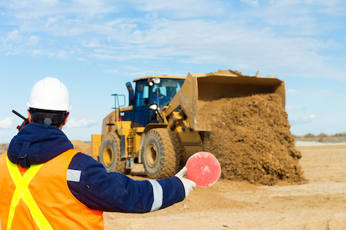 5 Benefits of Attending Heavy Equipment School