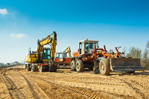 3 Tips for Working Around Heavy Equipment Safely