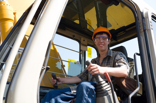 How Do I Earn Heavy Equipment Operator Certification
